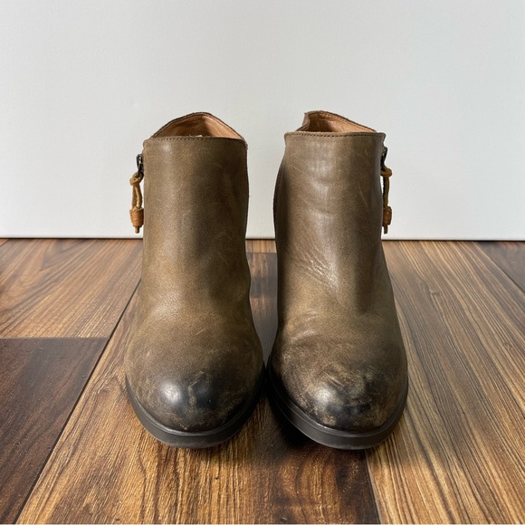 Sperry Zip Ankle High Heel Booties - Picture 6 of 6